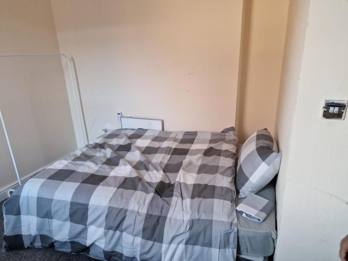 2a And 3a Cromwell Grove Manchester